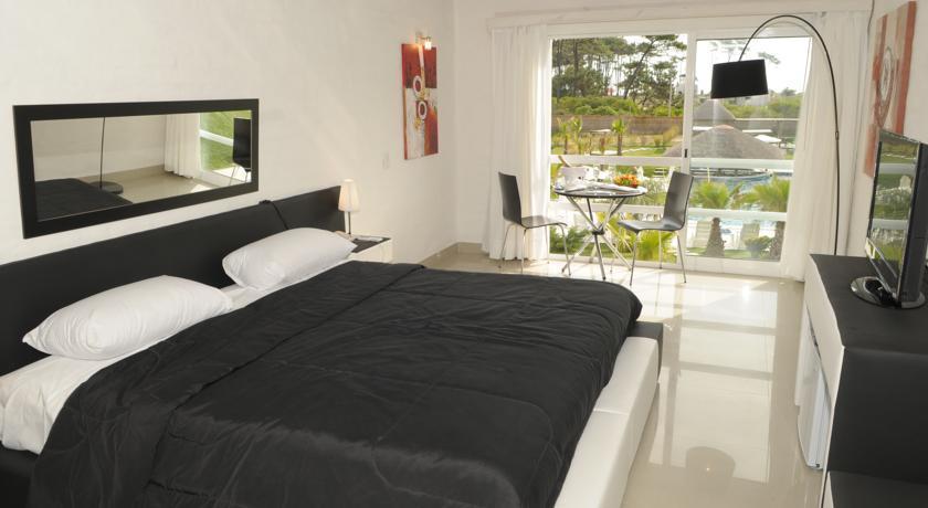 Standard Suite,392767656:JPEG