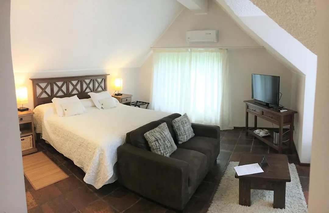 Petit Chateau Hotel Boutique-1